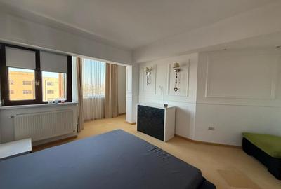 Apartament 3 camere de inchiriat Zona Faleza Nord - 3