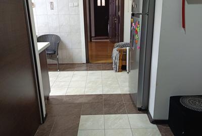 Apartament cu 3 camere semidecomandat, mobilat în Iancului - 18