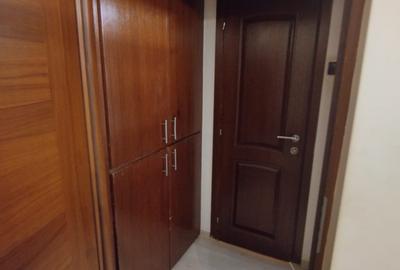 Basarabia  la 3 minute de Metrou Costin Georgian, etaj 1/4, mobilat. - 13