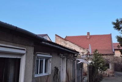 Casă cu 5 camere în Nord - 2