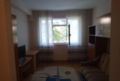 Garsonieră nedecomandată în Nicolina