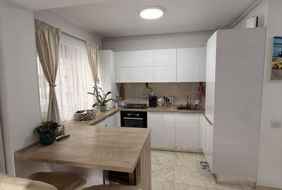 Apartament cu 3 camere în Fundeni - 1