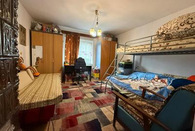 Casa cu trei camere avand 90mp suprafata utila, 1.200 mp teren, in zona Mehala - 7
