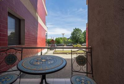 Apartament cu 3 camere decomandat în 1 Mai - 15