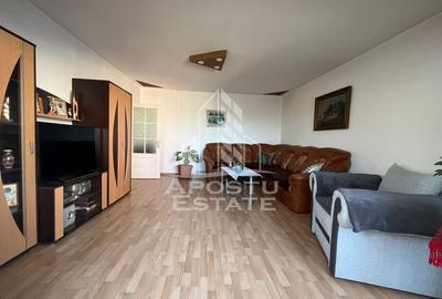 Apartament cu 3 camere, decomandat,2 bai, 2 balcoane, centrala proprie - 3