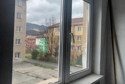 Garsonieră decomandată în Central - 10