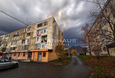 Garsoniera - etaj 2, in apropiere de liceul C. D. Nenitescu - 3