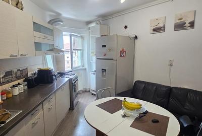 Vand apartament 3 camere,confort 1, decomandat,str.Siretului,mobilat si utilat - 6