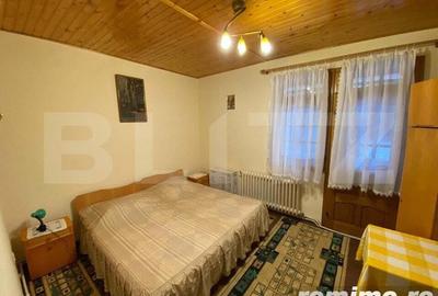 Vila cu potential de transformare in pensiune, 13 camere, Timisul de Sus, Brasov - 5