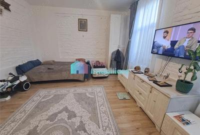 Casă cu 2 camere cu Teren 286 Mp în Central - 15