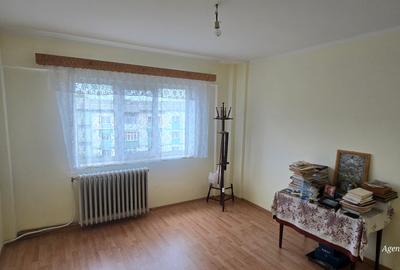 Apartament 3 camere str.Primaverii - 8