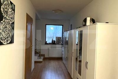 Casă cu 4 camere cu Teren 720 Mp în Tractorul