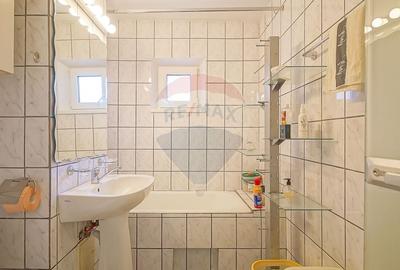 Apartament cu 3 camere decomandat, mobilat în Răcădău - 8