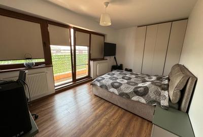 Penthouse cu 4 camere decomandat, mobilat în Plevnei - 5