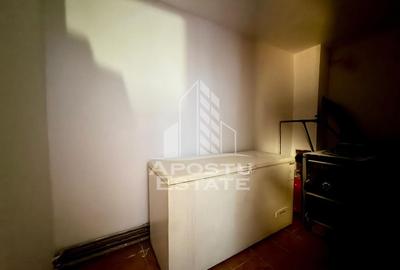 Casă individuală cu 7 camere cu Canalizare în Sânandrei - 2