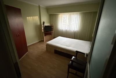 Apartament cu 3 camere decomandat în Central - 2