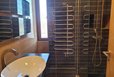 Apartament cu 3 camere în Central - 5