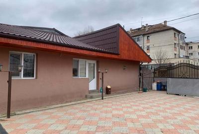 Casă cu 6 camere în Podu Turcului - 4