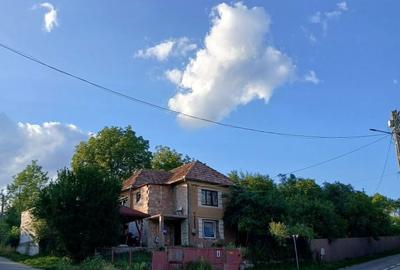 Casă cu 4 camere în Uriu - 10