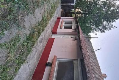 Casă cu 3 camere cu Teren 1200 Mp în Central - 12