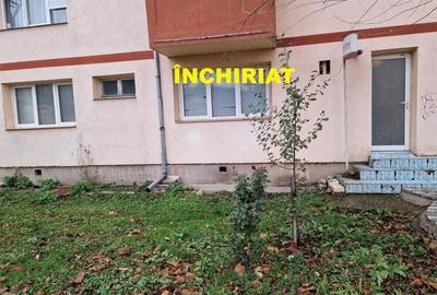 Spațiu comercial, de 54 mp, în Central - 10