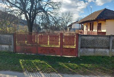 Casă cu 3 camere în Vulcana-Pandele - 3