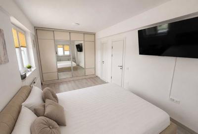 Apartament cu 3 camere semidecomandat în Central - 5