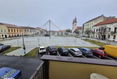 Garsonieră decomandată în Central - 7