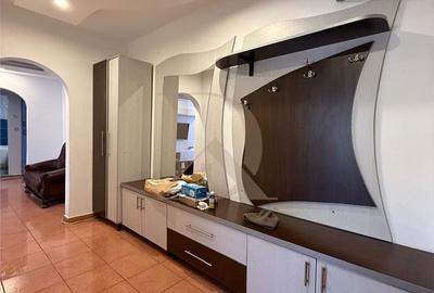 Apartament cu 3 camere în Nicolina - 4