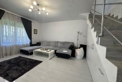 Casă cu Teren 240 Mp în Central - 9