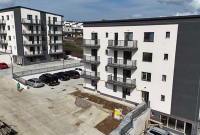 Apartament cu 2 camere decomandat în Păcurari - 1
