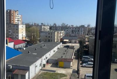 Garsonieră decomandată în Central - 4