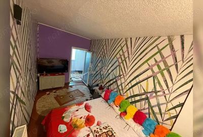 Casă cu 3 camere cu Teren 450 Mp în Bd. Coșbuc - 1