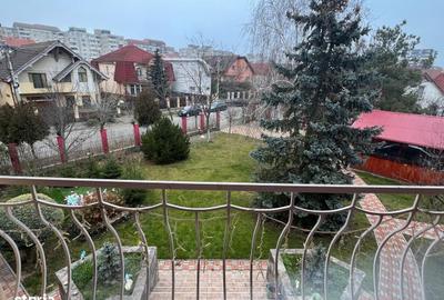 Casă cu 8 camere cu Teren 1000 Mp în Nufărul - 8