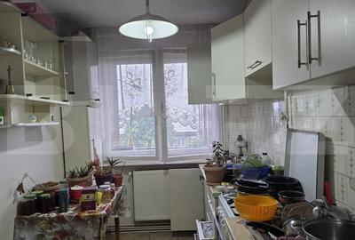 Apartament de vanzare, cu 2 camere, 52 mp, zona Micro 14 - 2
