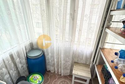 Apartament cu 3 camere semidecomandat, mobilat în Dacia - 10