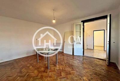Apartament de vanzare la curte comuna in zona Ultracentrala, Oradea Apartament de vanzare la curte comuna in zona Ultracentrala, Oradea - 2