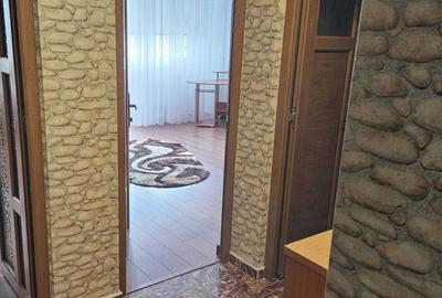 Garsonieră decomandată în Barieră - 2