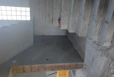 Vand casa ,in Unirea - 5