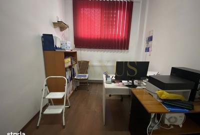 Spațiu comercial, de 67 mp, în Sud - 4