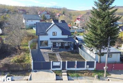 Casă cu 5 camere cu Teren 413 Mp în Hemeiuș - 12