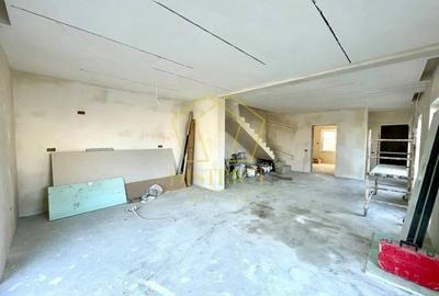 Duplex cu 5 camere, despărțit prin camera tehnica | Mosnita Noua - 2