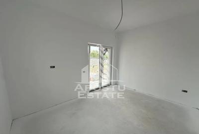 Casă cu 5 camere cu Teren 320 Mp în Ghiroda - 18