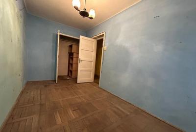 Comision Zero - 3 camere etaj 1, Independentei H. Botev. - 3