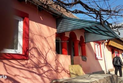 Casă cu 4 camere în Plopu - 3