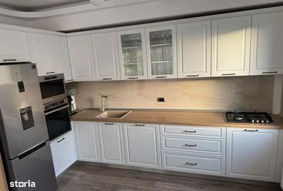 Apartament cu 4 camere decomandat în IAR - 4