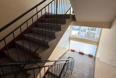 Apartament cu 3 camere decomandat în Semicentral - 9