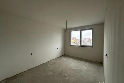 Apartament cu 2 camere decomandat în Independenței - 2
