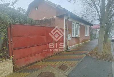 Casă cu 4 camere cu Teren 600 Mp în Central - 2