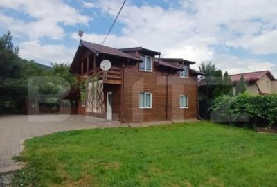 Casă cu 5 camere cu Teren 2800 Mp în Moldovenești - 6
